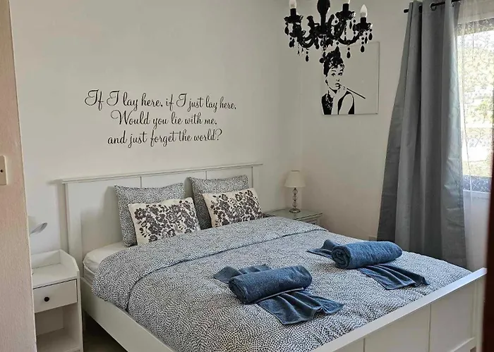 Appartamento Mediterranean Sunrise A1 *